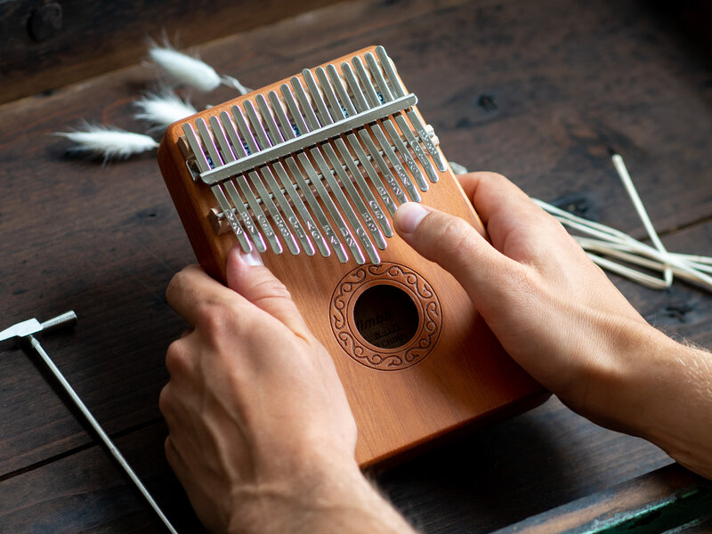 Läs mer om Kalimba Tumpiano