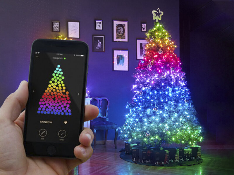 Läs mer om Twinkly Strings Appstyrd Julgransbelysning
